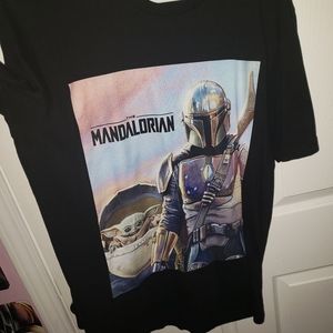 Mandalorian tshirt XL